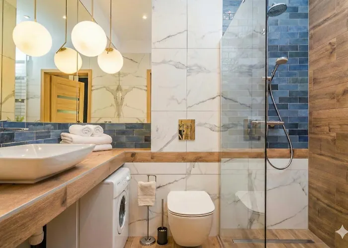 Golden River - Homfi Collection Wroclaw